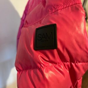 Kids size 6 SAM. jacket. Barely worn. Shiny fuschia color.